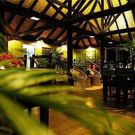 Palmlea Farms Lodge & Bures - Villas Лабаса Екстериор снимка