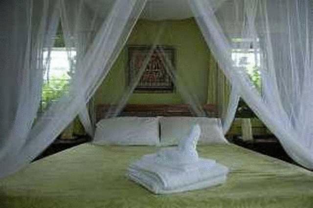 Palmlea Farms Lodge & Bures - Villas Лабаса Стая снимка